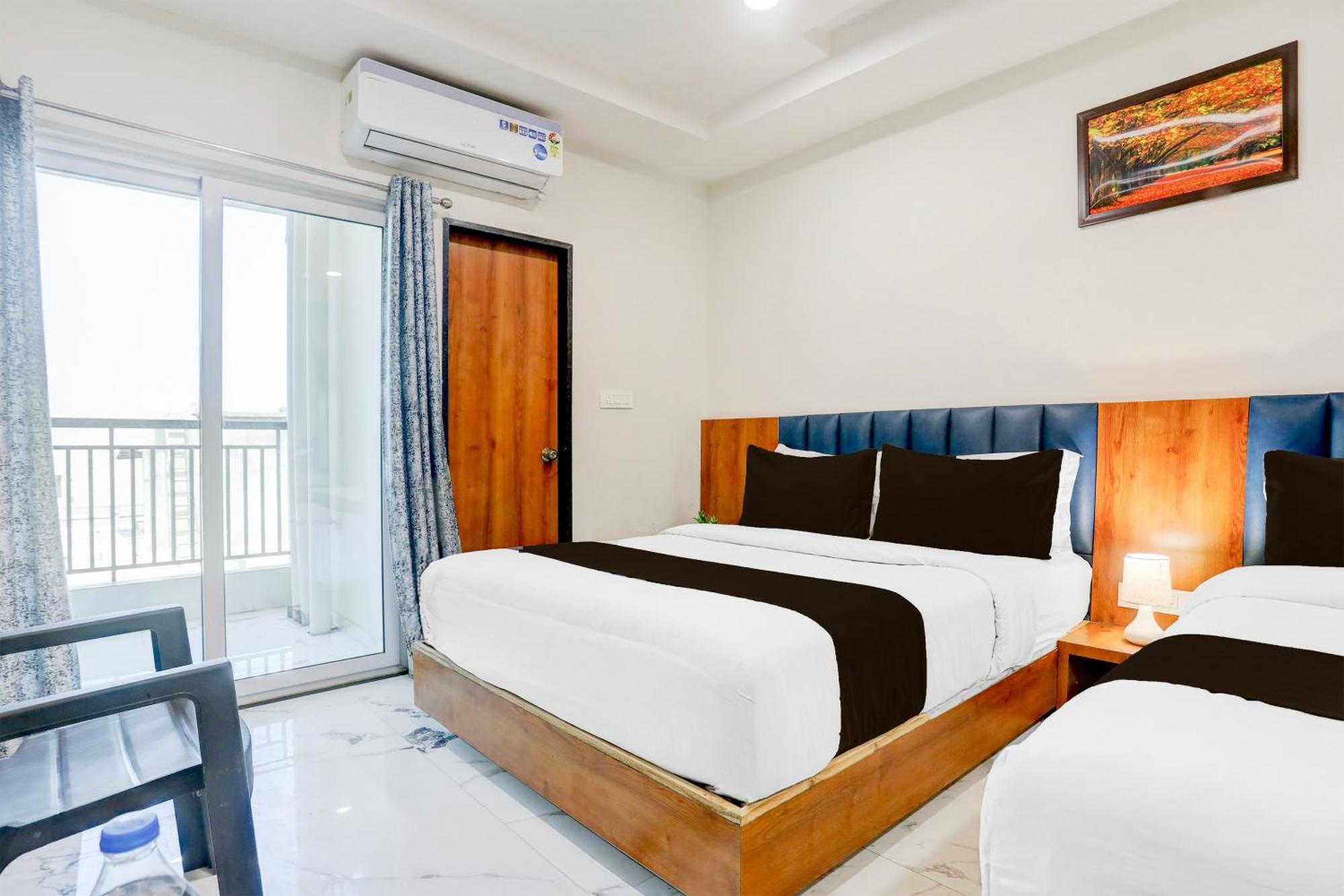 Super Townhouse Ambaji Formerly Hotel Kardhar Inn ภายนอก รูปภาพ